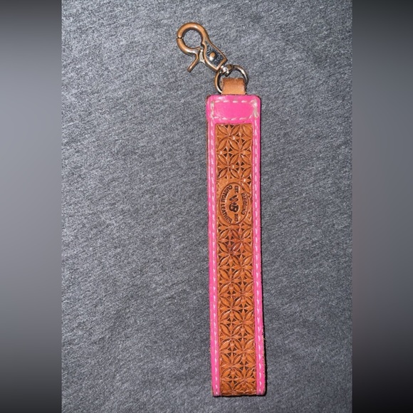 Leather Keychain - Picture 2 of 2